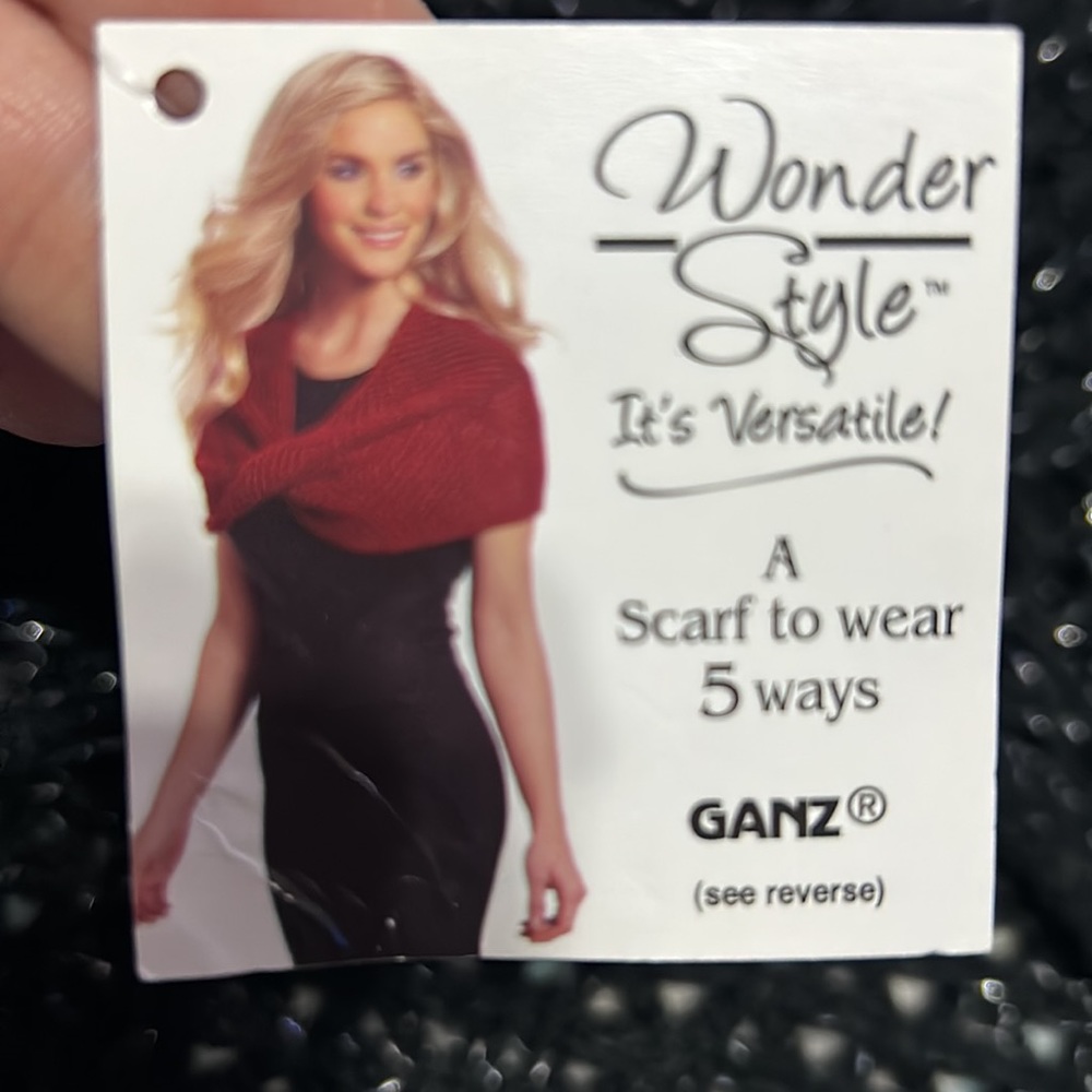 Stile101 scarf to wear 5 ways